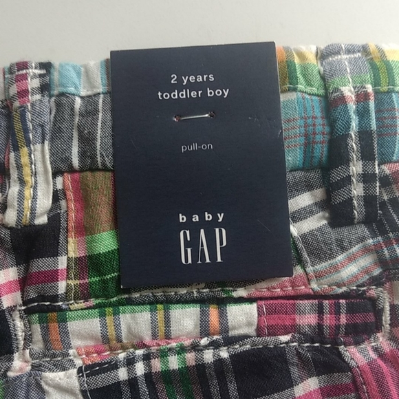 Baby Gap for 2 year old - Picture 3 of 4